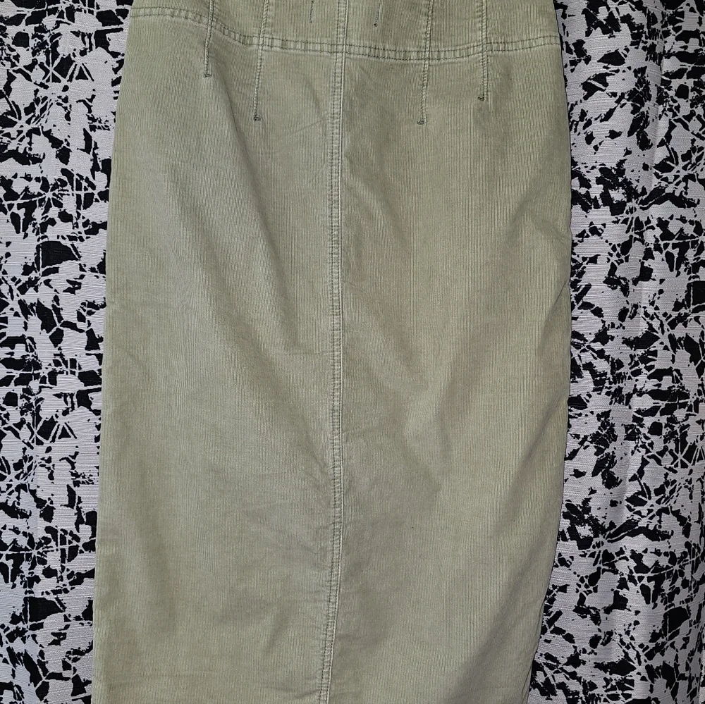 We The Free Moss Green Pencil Skirt - Picture 3 of 3